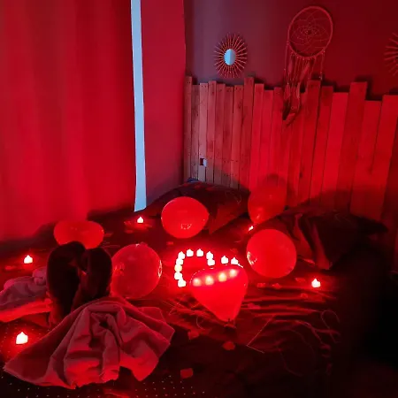 Appartement Dedie Au Bien Etre Avec Spa - Sauna Privatif - Escape Game Inclus Carcassone