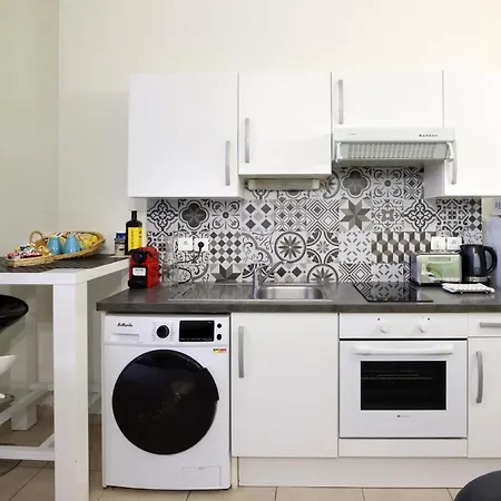 Appartement Dedie Au Bien Etre Avec Spa - Sauna Privatif - Escape Game Inclus Carcassone