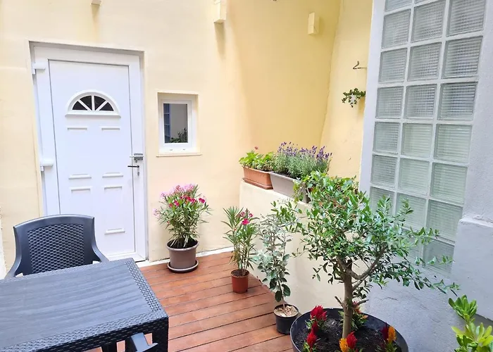 Appartement Dedie Au Bien Etre Avec Spa - Sauna Privatif - Escape Game Inclus * Carcassone