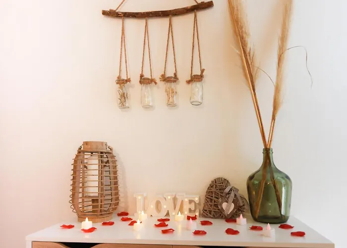 Appartement Dedie Au Bien Etre Avec Spa - Sauna Privatif - Escape Game Inclus * Carcassone