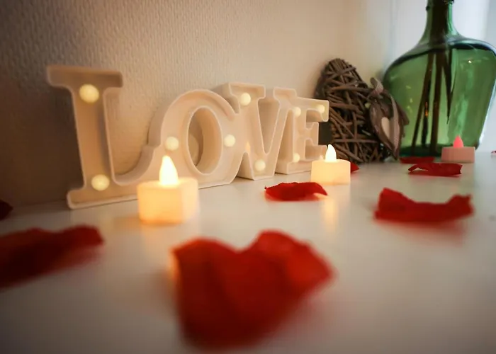 Appartement Dedie Au Bien Etre Avec Spa - Sauna Privatif - Escape Game Inclus Apartman Carcassone