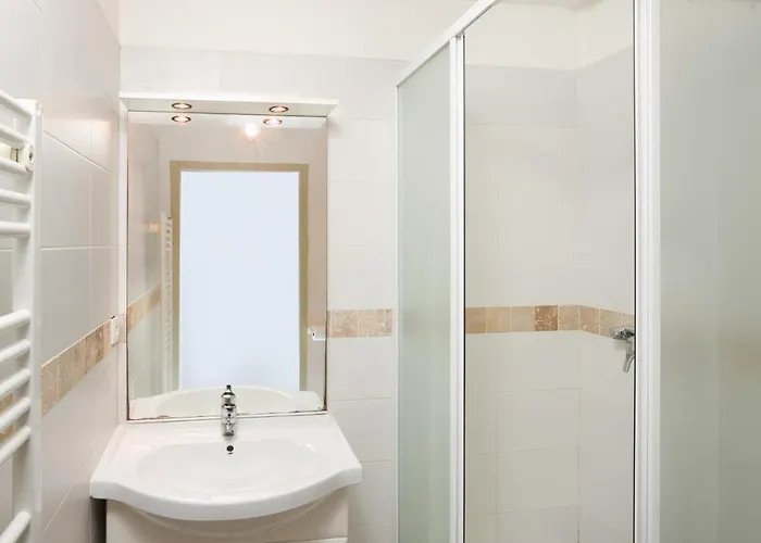 Appartement Dedie Au Bien Etre Avec Spa - Sauna Privatif - Escape Game Inclus Carcassone